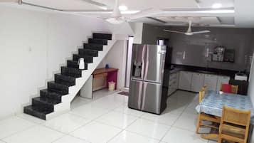 Luxury Double Room, Garden View | Interior