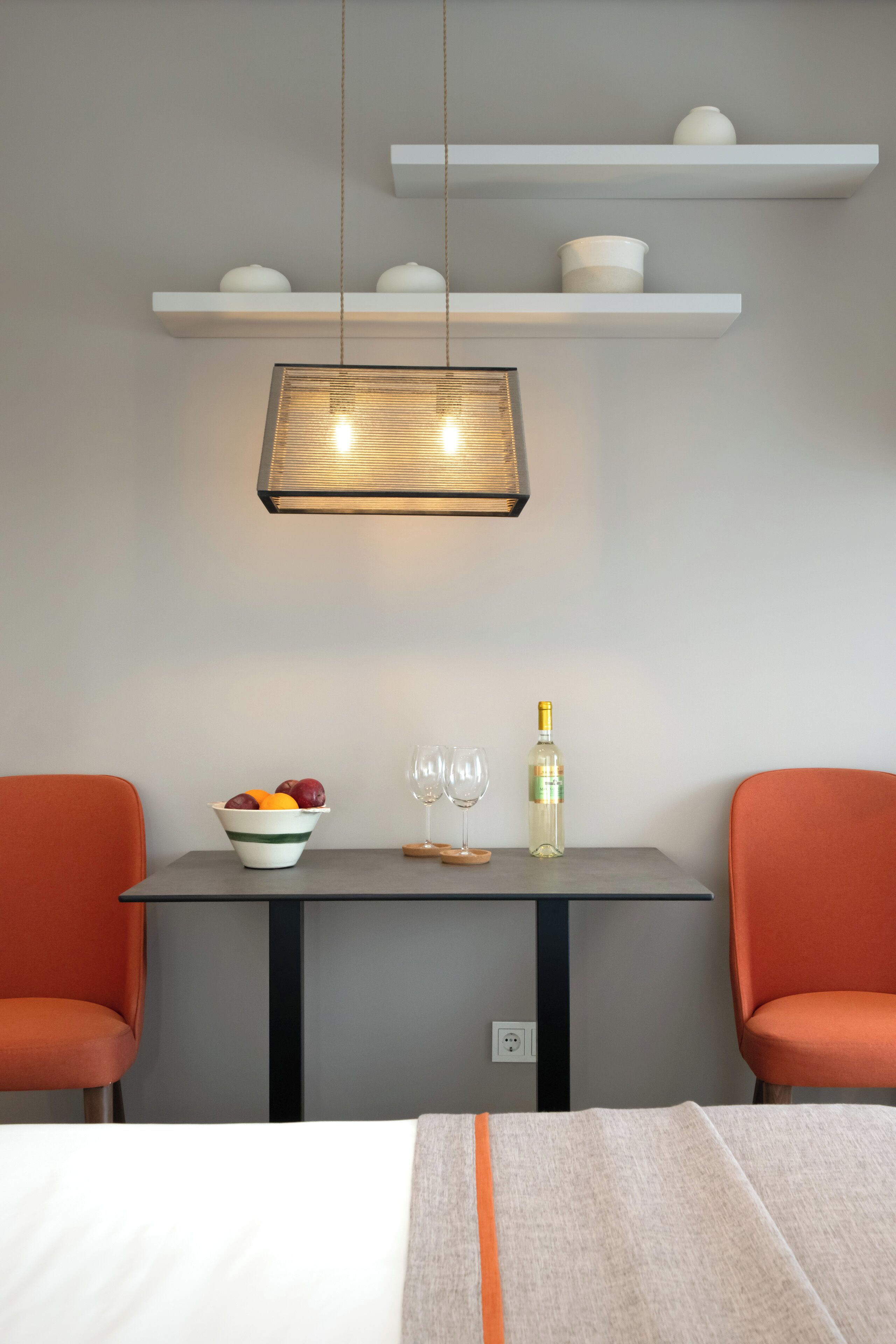 Suite Studio Deluxe, balcon, vue ville | Restauration dans la chambre