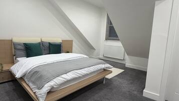 2 Schlafzimmer, Bügeleisen/Bügelbrett, WLAN, Bettwäsche