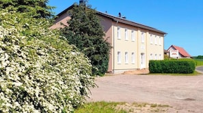 Esterni