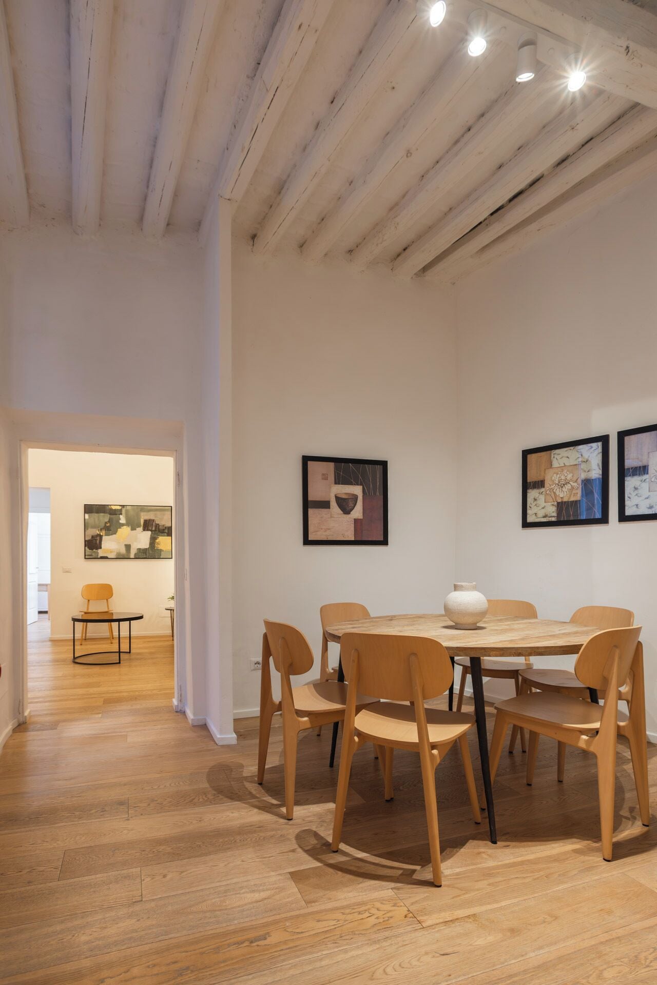 Deluxe appartement | Verduisterende gordijnen, een strijkplank/strijkijzer, gratis wifi