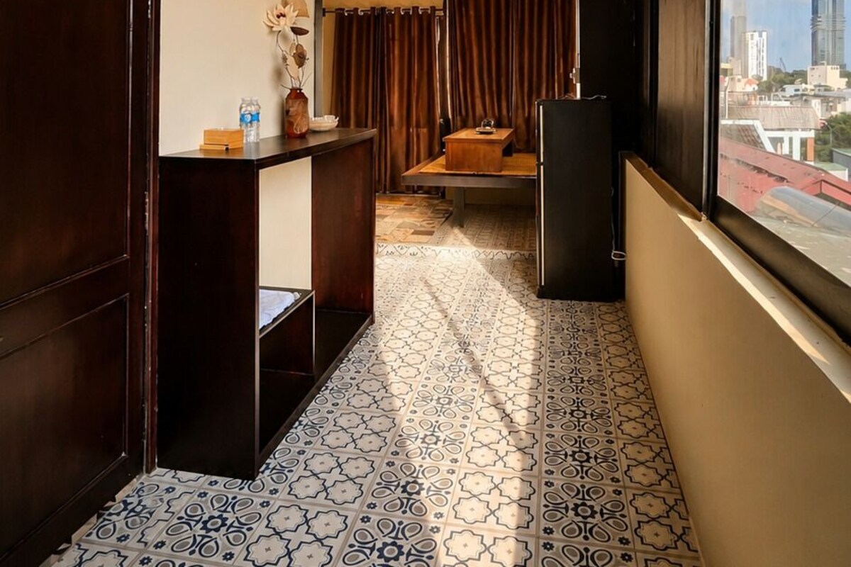 Apartamento conforto, vista para a cidade | Camas com colchões de espuma com sistema de memória, escrivaninha