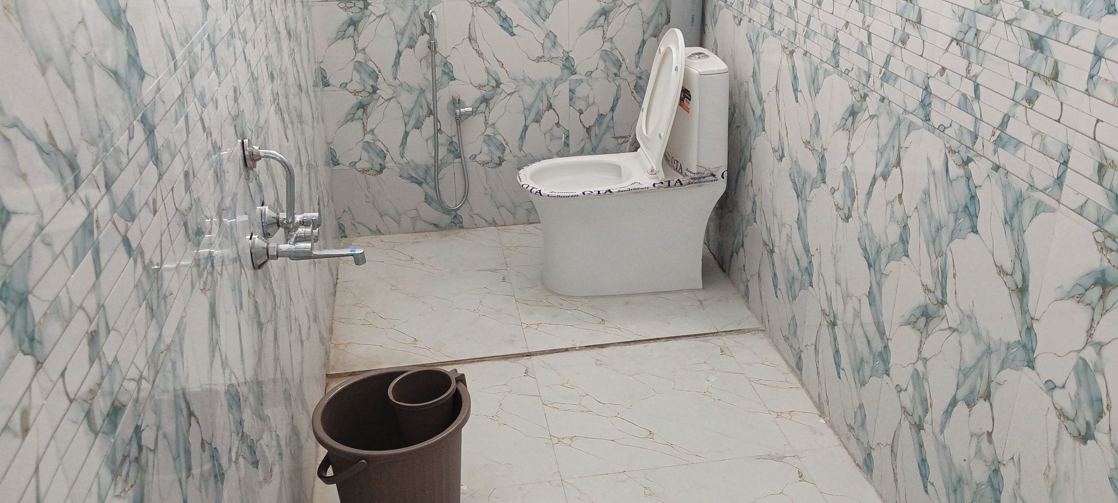 Classic Room | Bathroom