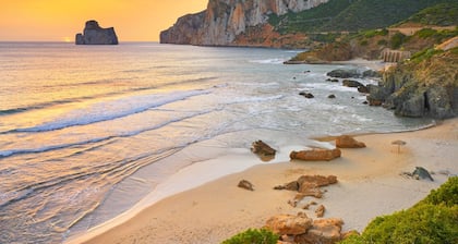 *Casa Belvedere* Sardinia – Free Wi-Fi and Parking