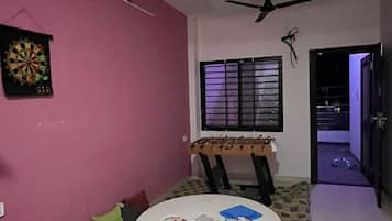 Classic Shared Dormitory | Game room