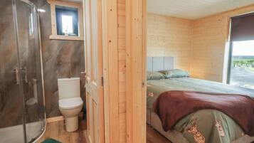 Cottage | 1 bedroom, individually decorated, individually furnished, free WiFi