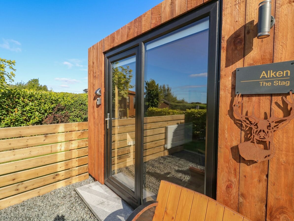 Cottage | Exterior detail