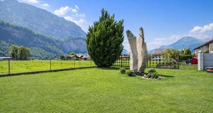 7BR Luxury Chalet near Interlaken • AC • 18 guests by SwissDreamLiving