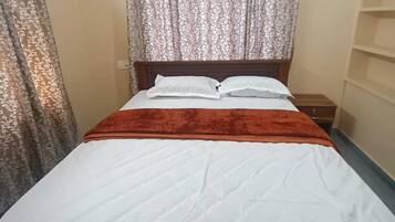 6 bedrooms, WiFi
