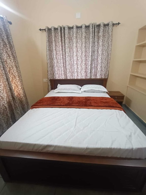 Gorgeous 6-bedroom Apartment In Delightful Kalpetta North Perfect For Groups - Wayanad
