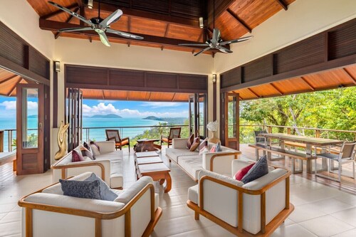 Villa Sunset Rock by MPS