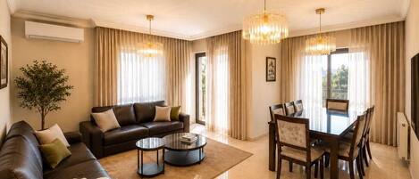 Apartment | Living area