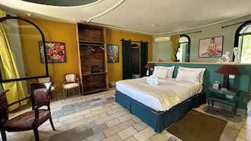 House, Multiple Bedrooms, Smoking, Private Pool | 7 bedrooms