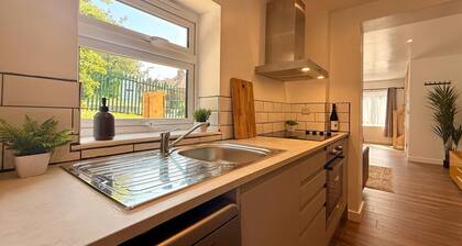 Unique Devon Cottages - Sunrise Cottage - Stylish & Comfortable