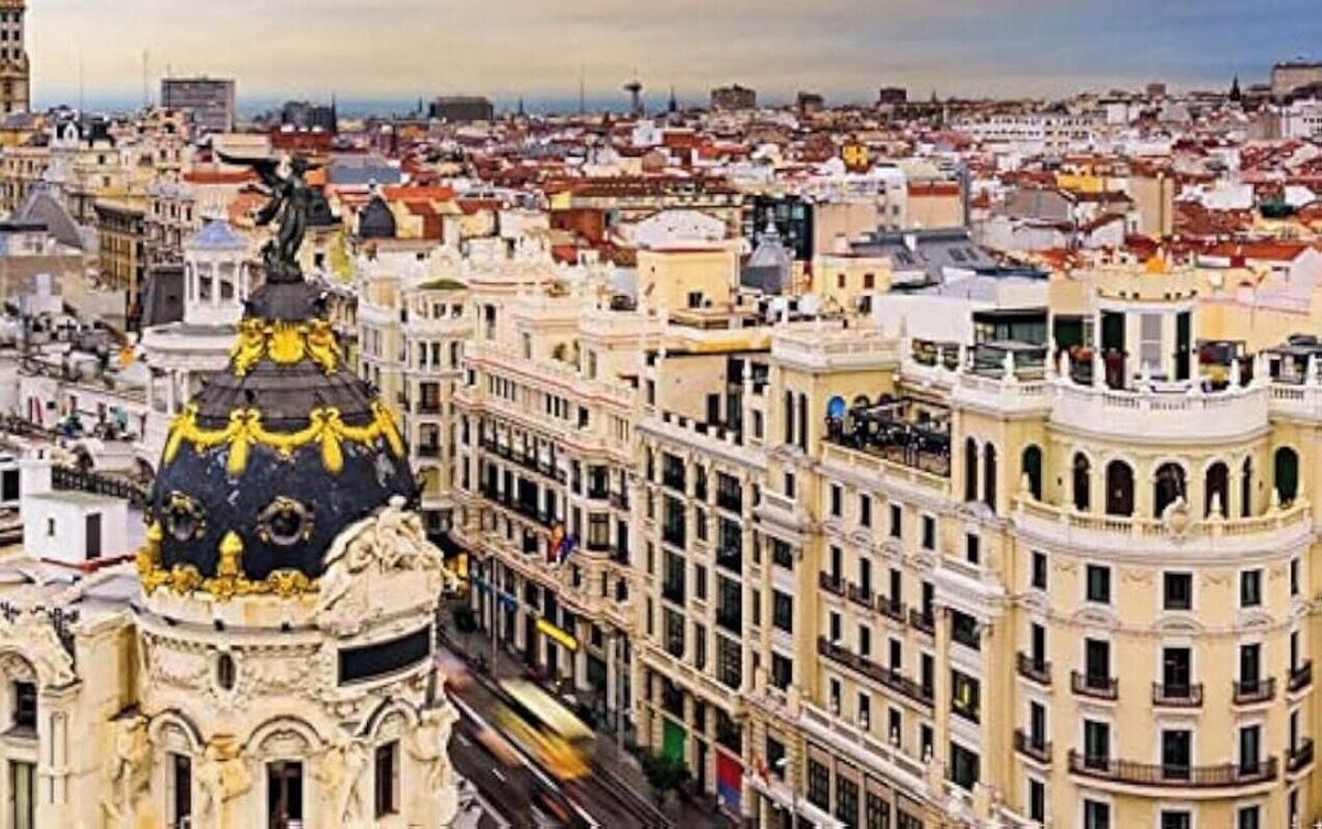 Host profile image