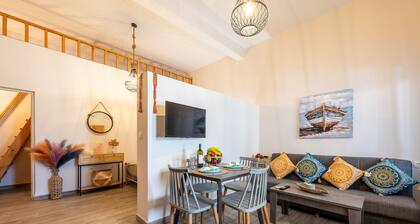 Elysium Villanova Apartment Near Airport