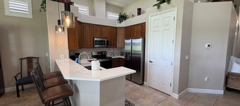 Luxury Villa Overlooking Lake Jovita's Championship Golf Course