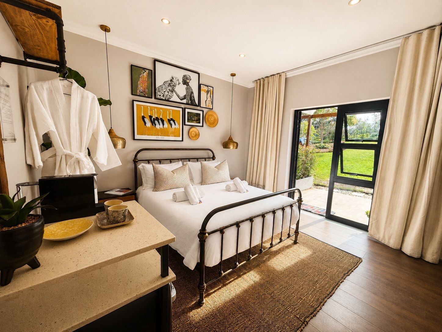 Habitación Confort doble, vistas al jardín | Wifi gratis
