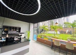 Dining - Spacious Fully-stocked modern studio with a gym, cafe, & pitch in Kileleshwa (Nairobi)