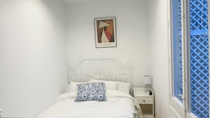 Luokittelematon kuva, 5 kautta 11, painike
