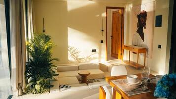 Luxury Villa, Patio, Garden View | Interior