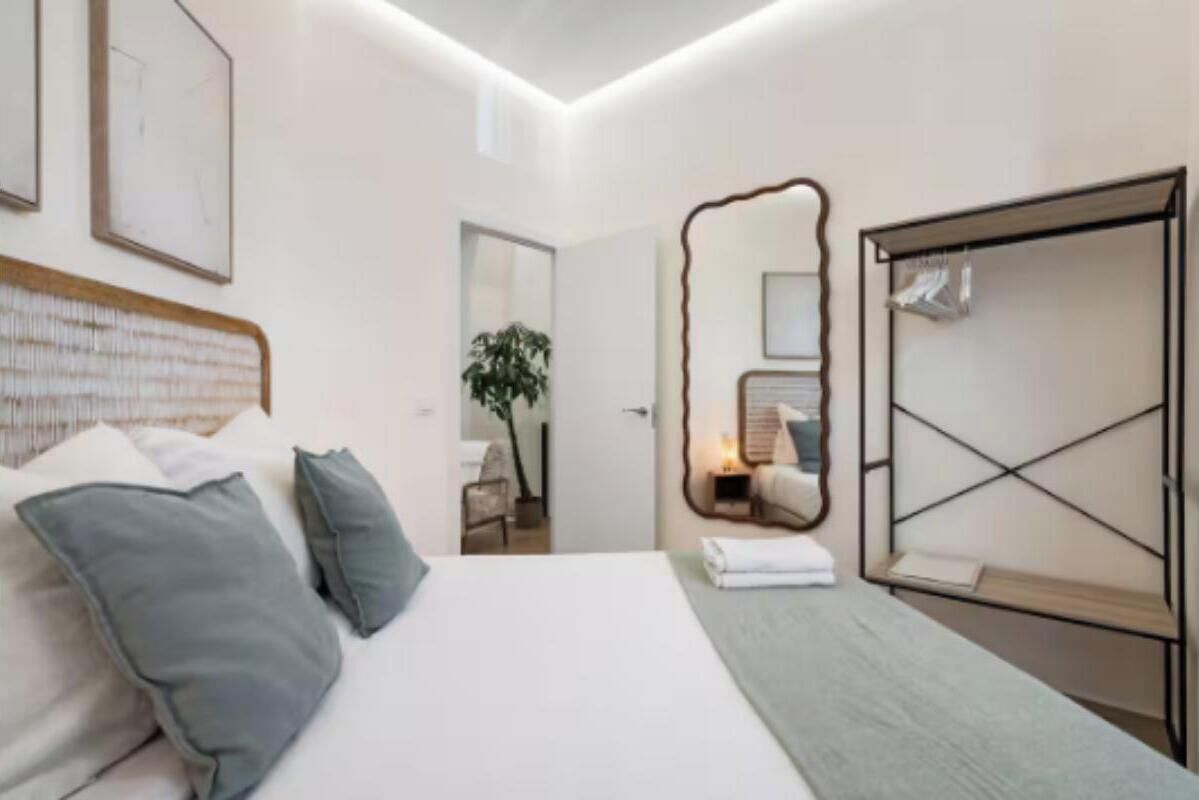 3 chambres, bureau, fer et planche à repasser, Wi-Fi gratuit
