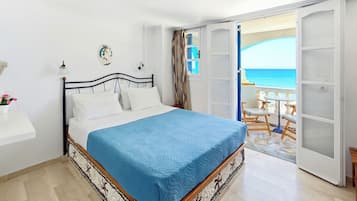 Sea View Suite with Balcony | In-room safe, soundproofing, iron/ironing board, free WiFi