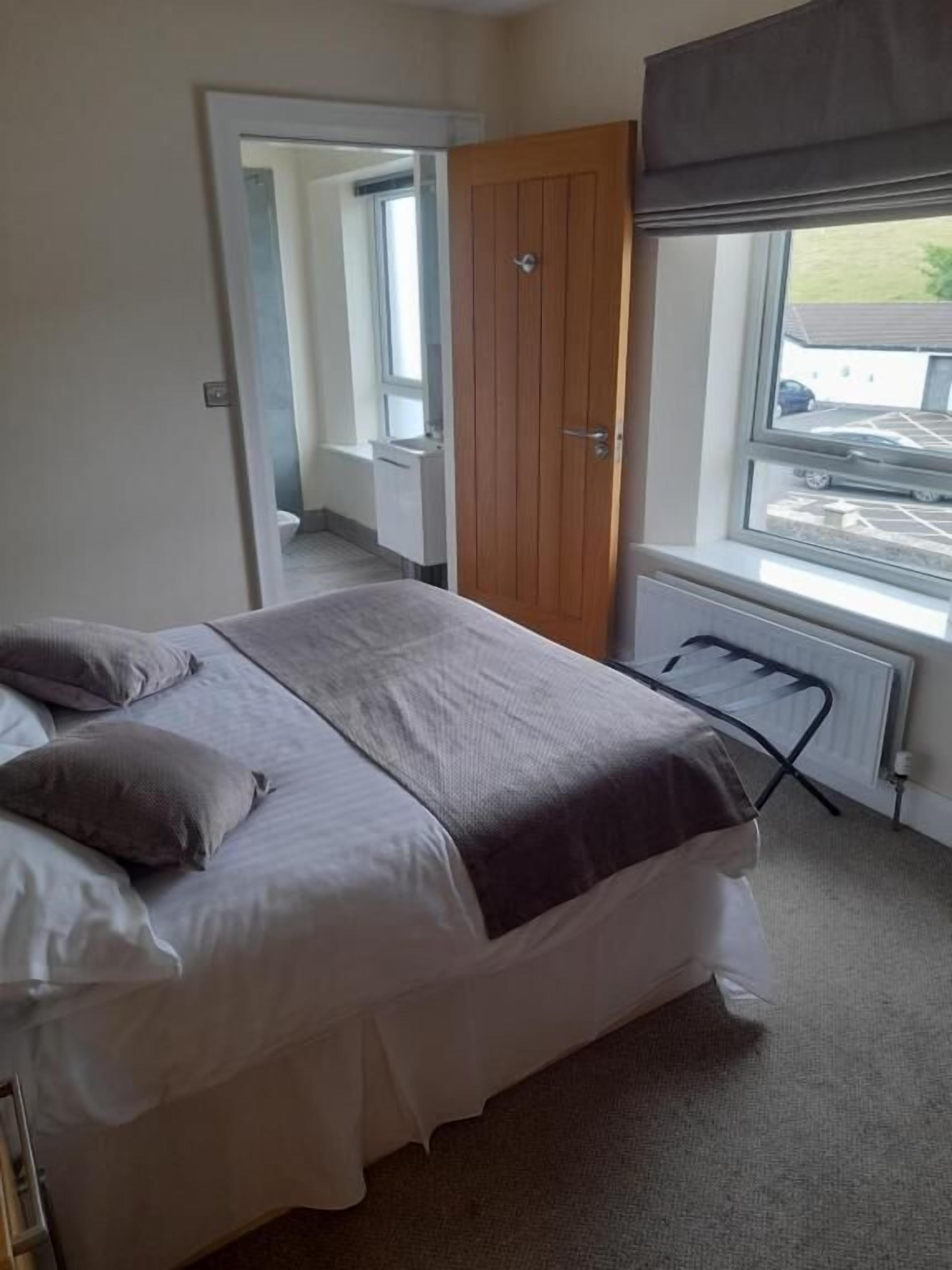 Comfort Double Room, Garden View | In-room safe, soundproofing, iron/ironing board, free WiFi