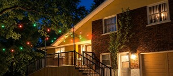 Lake Huron 4BR Family-Friendly near Downtown Kincardine with Play Area