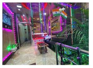 Interior detail - Varanasi Hotel Aditya by Ramapura Luxa (Varanasi)