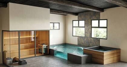 L'Entre 2 Cimes, your villa in Bozel, in the heart of the biggest ski resorts.