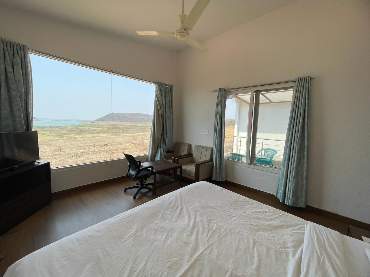 Premium Cottage, Balcony | In-room safe, desk, laptop workspace, free WiFi