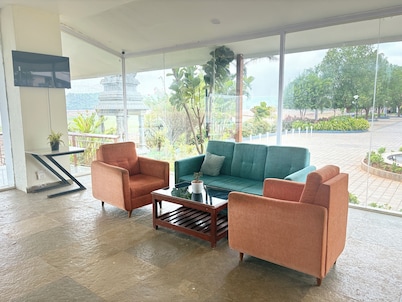 Riverfront Mrugavani