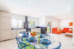 Dining - Elegant Villa w/ Heatable Pool and BBQ (Albufeira)