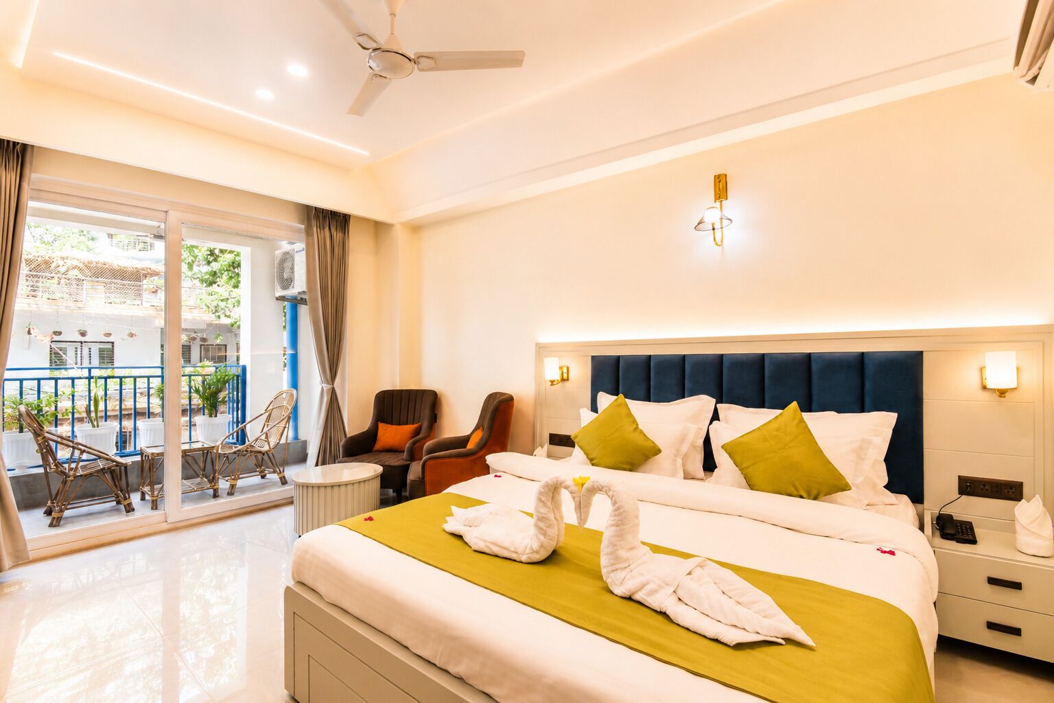 Superior Double Room, Hill View | In-room safe, desk, laptop workspace