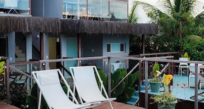 Tuba Flat: Ground Floor with Pool and Tropical Garden