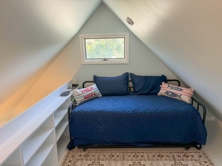 Carolina's Calling: Cute, Pet-friendly Cottage - Ocracoke, NC