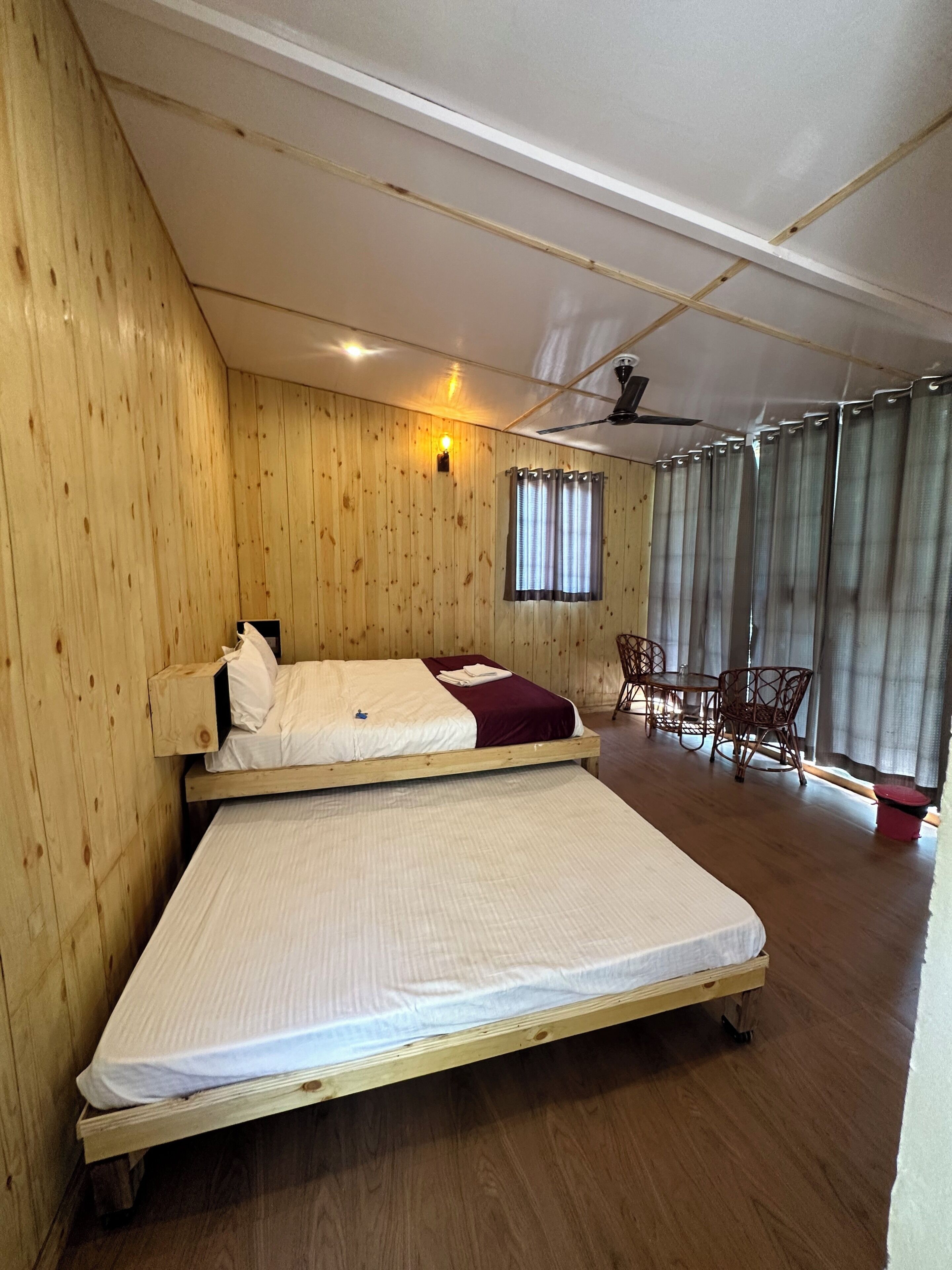 Familienzimmer, Stadtblick | Schreibtisch, kostenloses WLAN