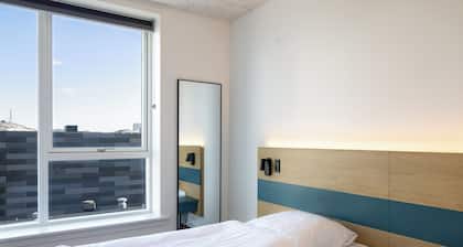 Aurora City Apartments