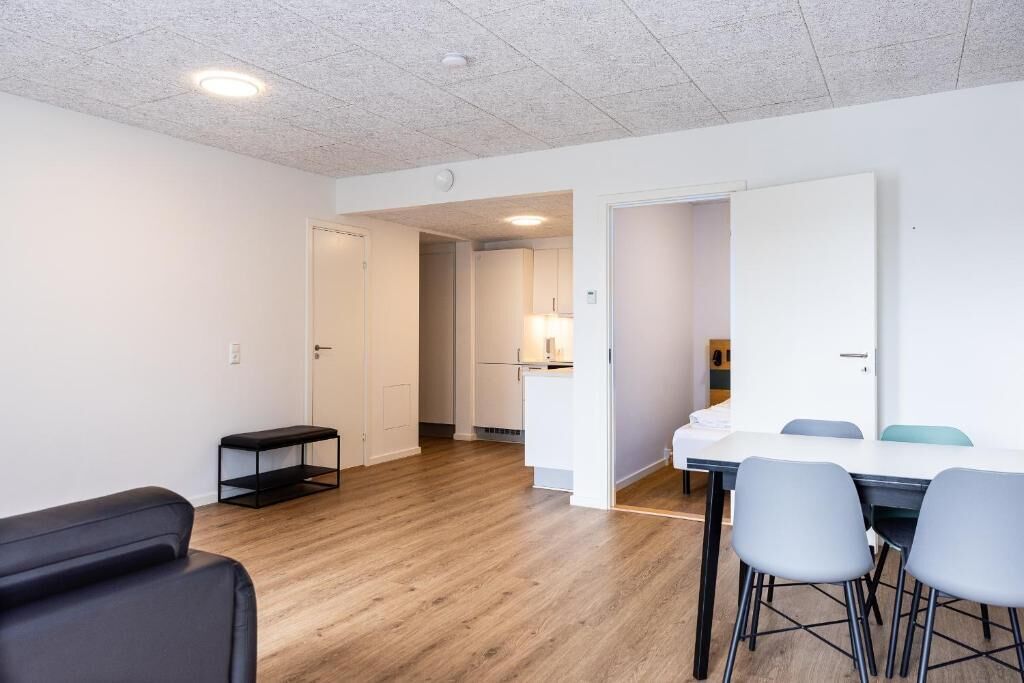 Deluxe Quadruple Room, City View | Interior