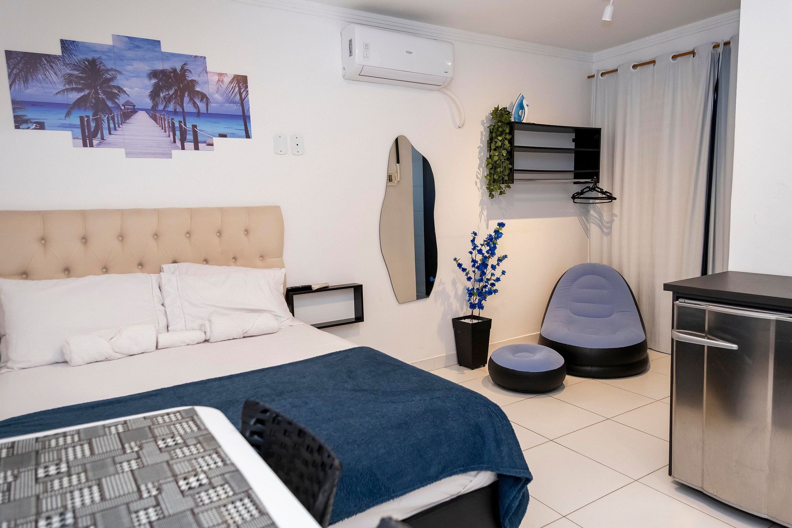 Internet, bed sheets
