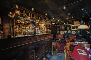 酒吧（店内）