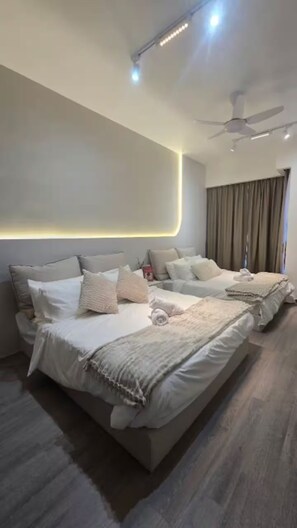 Room - Skyline & City Vibe in TRX, Bukit Bintang 1-5pax (Kuala Lumpur)