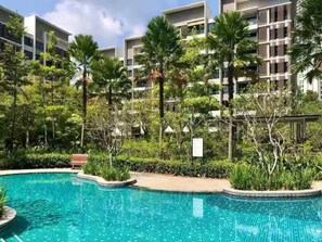 Pool - Skyline & City Vibe in TRX, Bukit Bintang 1-5pax (Kuala Lumpur)