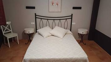 8 chambres, Wi-Fi, draps fournis