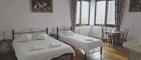 Studio, City View | Free WiFi