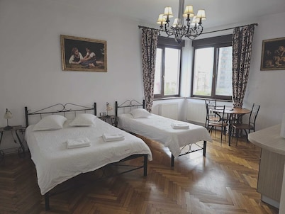 Mozart Studios