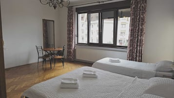 Estudio, vistas a la ciudad | Wifi gratis