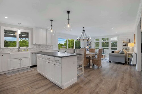 Edgewater Retreat | Oceanfront Home | Heated Pool, Outdoor Kitchen, Fish & Kayak