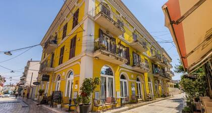 Central G`juhadol 2BR Apartment with Free Parking